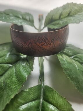Etched Copper Cuff Bracelet - Warm Copper Tone